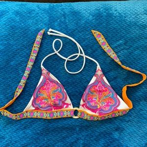 Victoria’s Secret bikini top